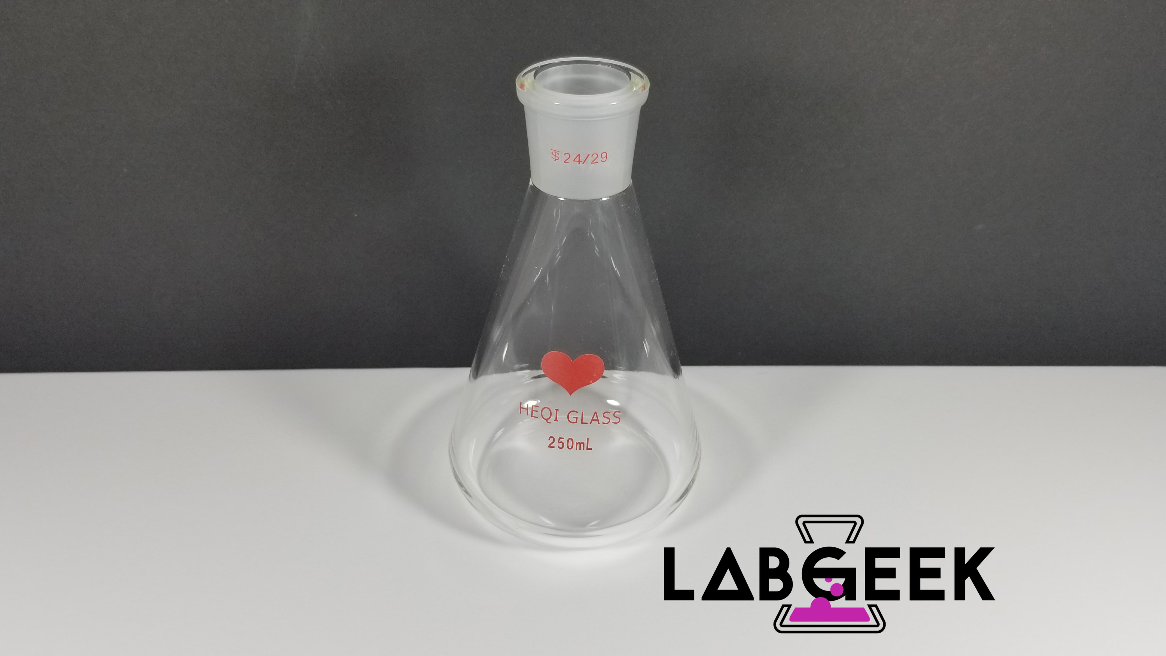 250mL Conical (Erlenmeyer) Flask, 24/29 LabGeek