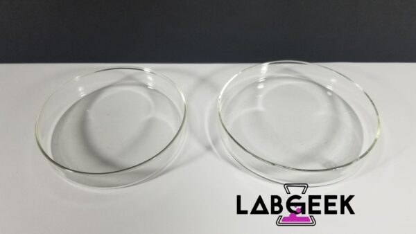 75mm Petri Dish Open On LabGeek