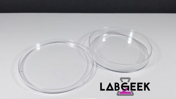 90mm Plastic Petri Dish Open On LabGeek