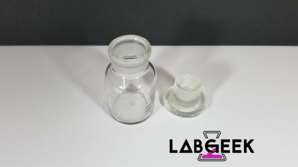 30ml Boro Reagent Jar w/Ground Glass Lid 2 on LabGeek