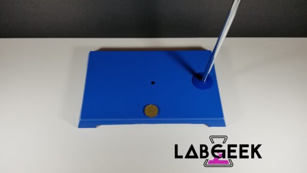 700mm Powder coated Iron Stand Base and Rod On LabGeek